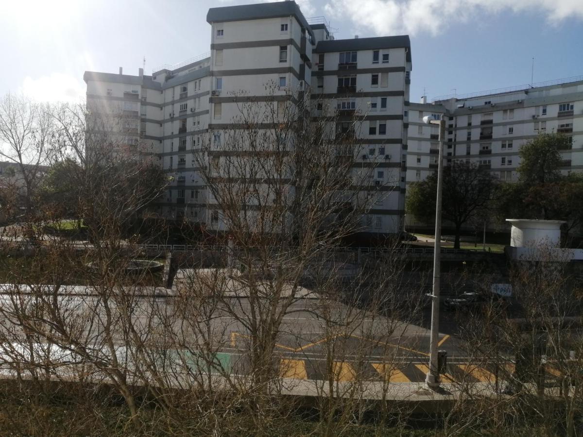 Olivais Metro 1 Apartment Lisboa Ngoại thất bức ảnh